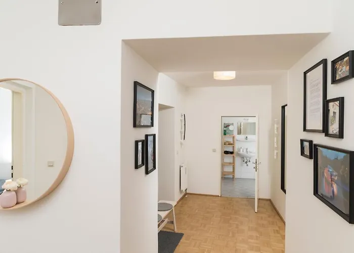 Cozy Kunsthaus Apartment Graz